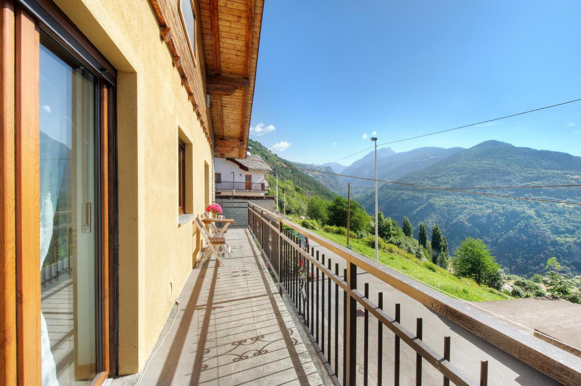 Il Piccolo Nido Apartment Aosta Ngoại thất bức ảnh